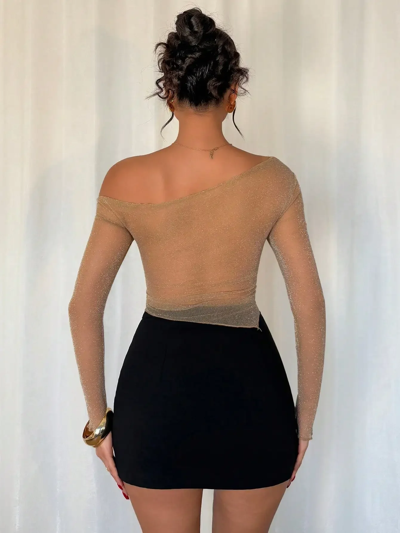 Nice Elegant Gold Slim Mesh Silver Thread Off-roll Sleeve Neckline Waist Pleated Irregular Hem Spring And Summer Women's T-shirt
