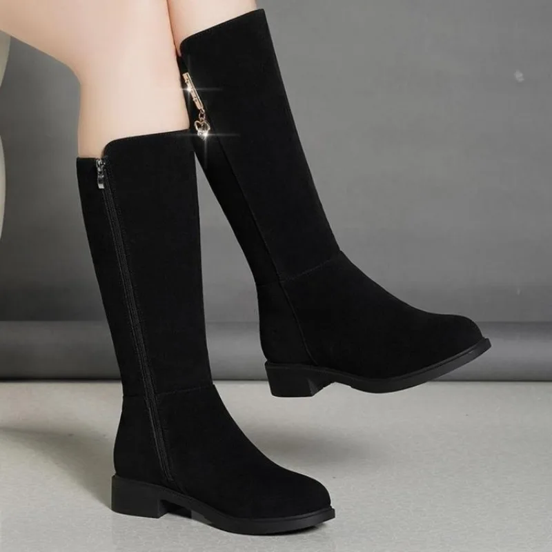 

Designer Women's Suede Mid-calf Snow Boots Black Plush Side Zipper Boots Fashion Platform Fur Boots Winter Warm Boot Botas Mujer