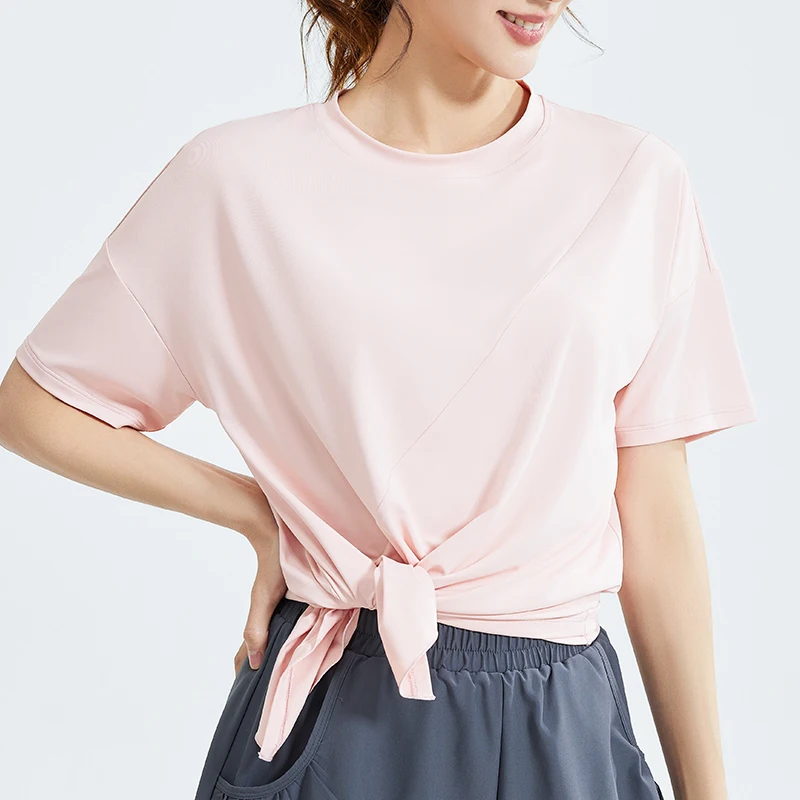 女性のラウンドネック半袖ヨガシャツスプリットヘムスポーツトップ速乾性ジムフィットネスサマーtシャツルーズスポーツランニングトップス