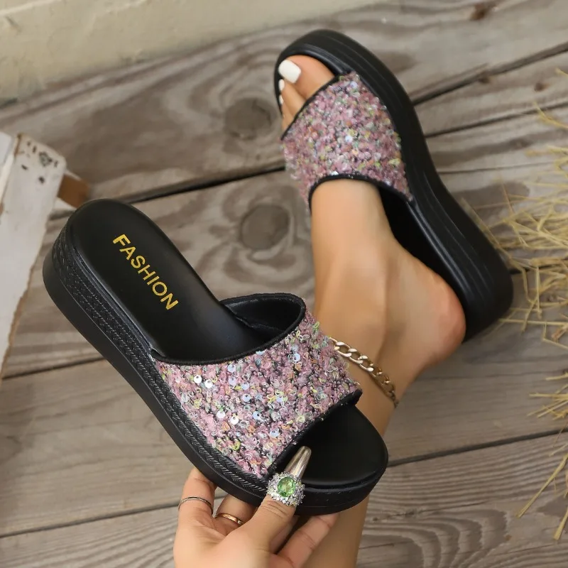 

Новинка 2023 года, женская летняя уличная обувь без шнуровки, модные стильные сандалии на плоской подошве с толстой подошвой и украшением из бисера