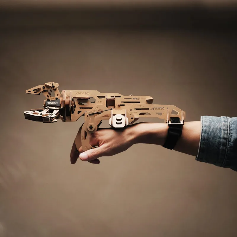 ARMPAL Modello di assemblaggio in legno Riparazione Artiglio meccanico Robot Mano Puzzle 3D Giocattolo Creativo Kit di costruzione fai da te per bambini Giocattolo per adulti