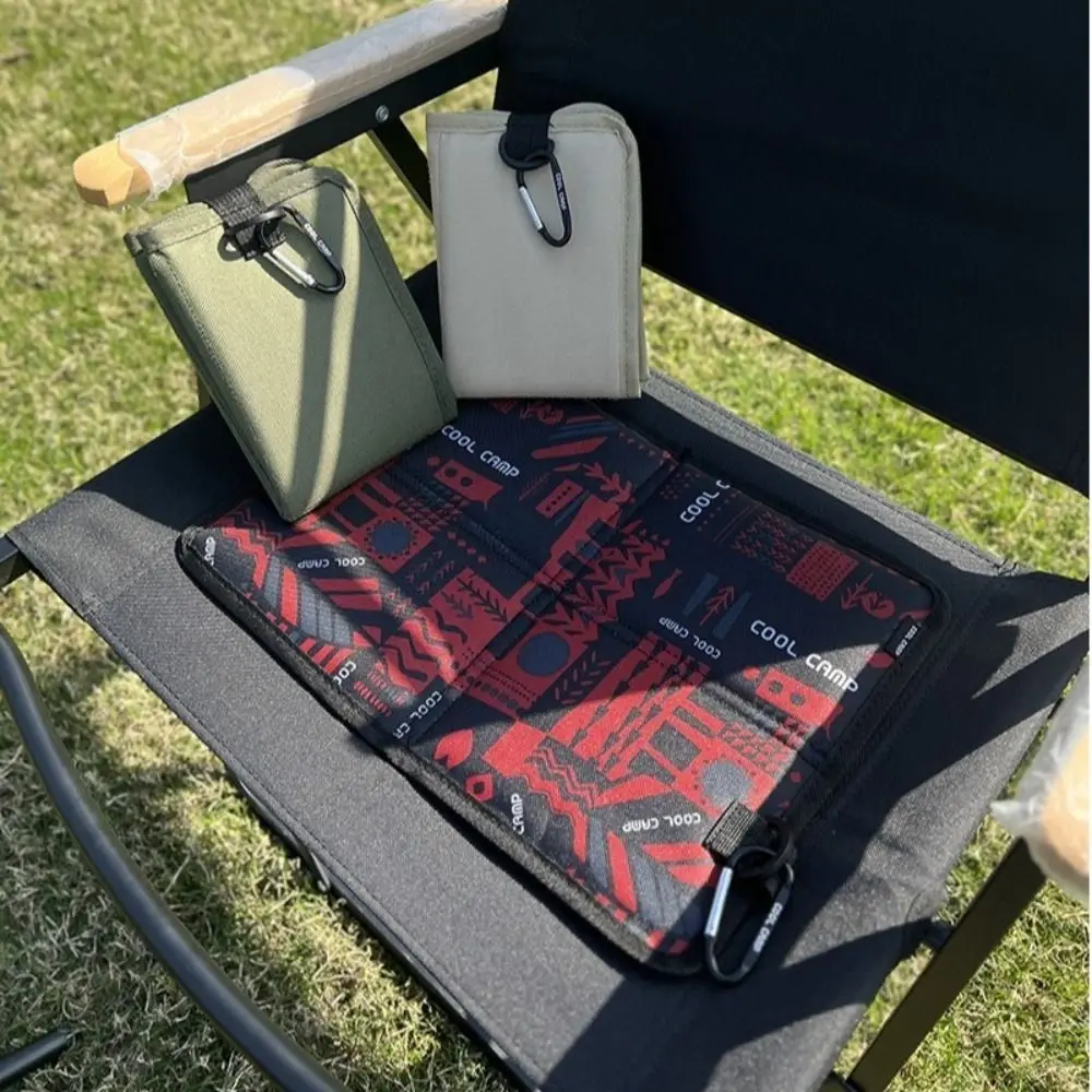 

Durable Foldable Seat Cushion with Carabiner Waterproof Folding Sitting Mat Oxford Cloth Simple Design Portable Camping Pad