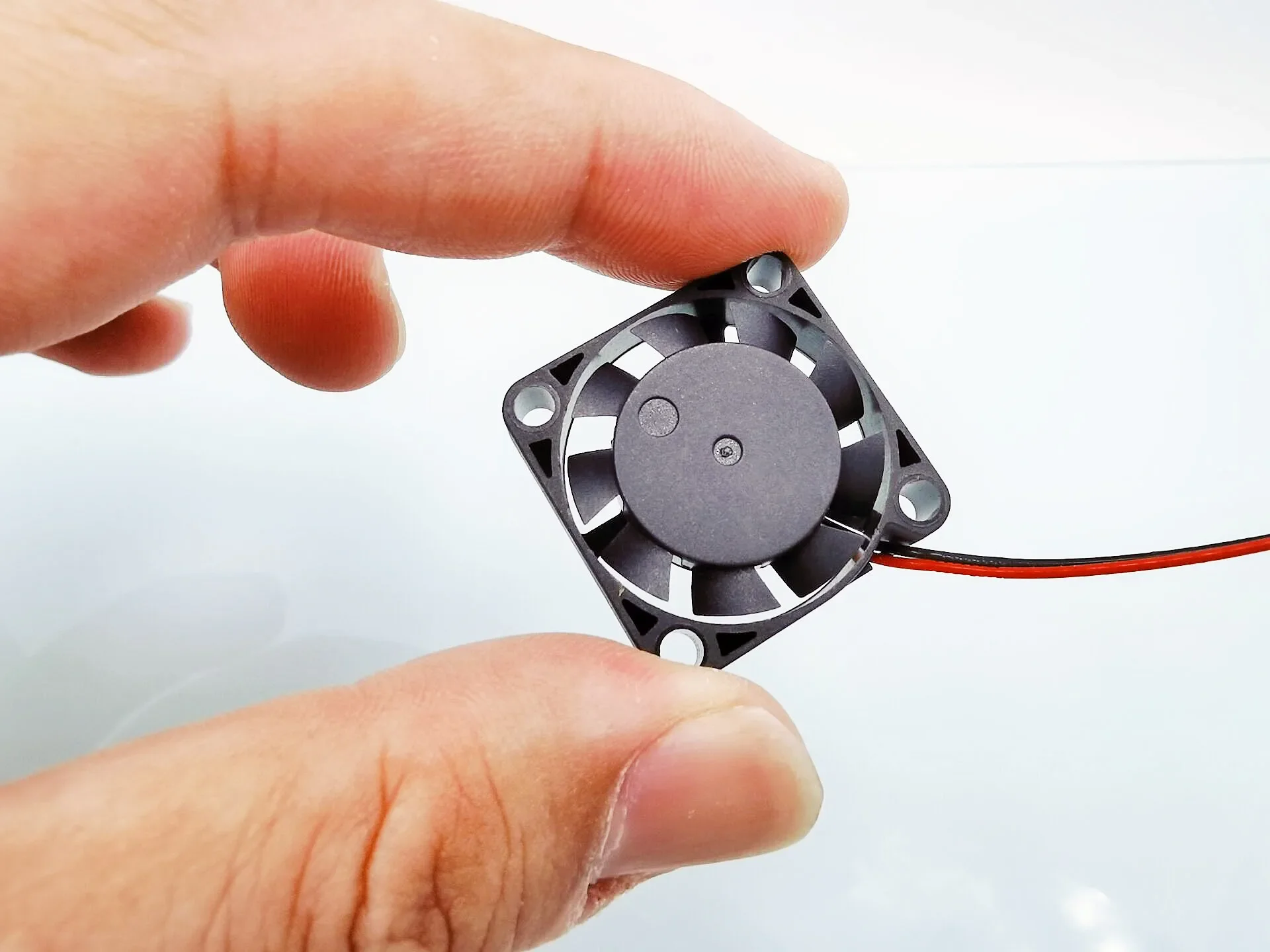 FD2508B1L-AP00 senyap baru bantalan bola ganda 2507 RPM rendah 2.5CM 5V pendingin Mini Fan25 * 25*7MM