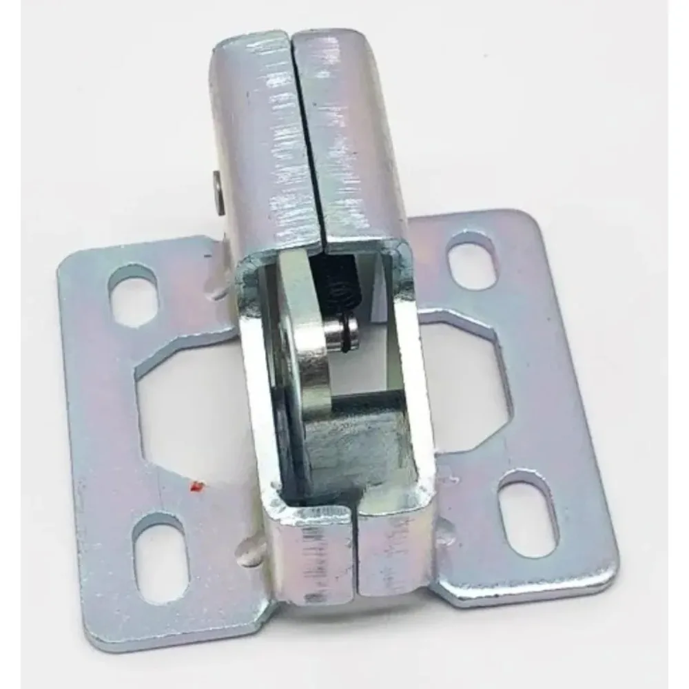 Reverse-locking Latch Door Latches Door Stopper Hardware for Yuchi 85/135-8 for XCMG for SDLG for Lovol 60 65-7