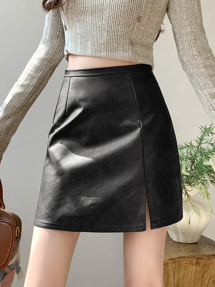 

QOERLIN Side Split Faux Leather Mini Skirts Women High Waist A-Line PU Skirt Sexy Short Skirt Korean Fashion Party Women Outfits