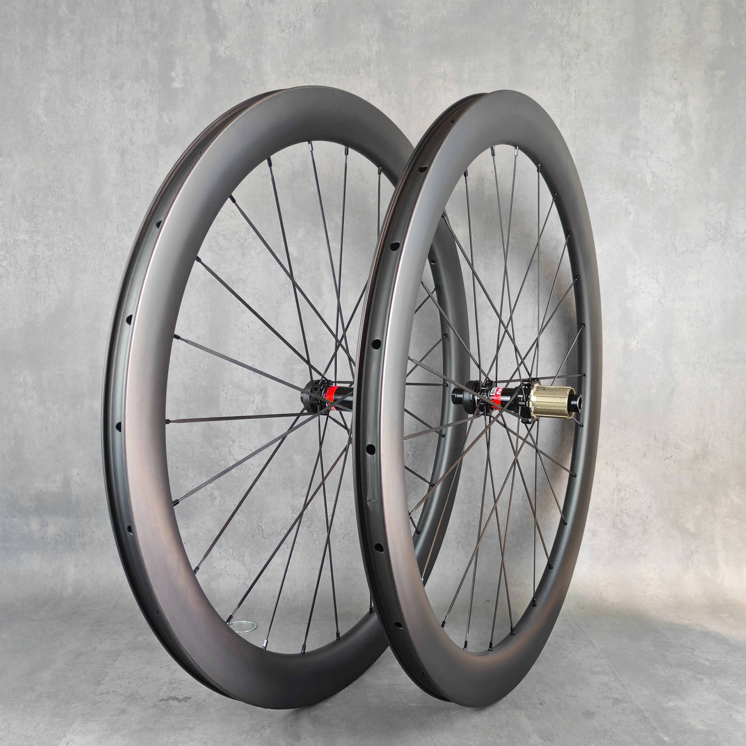 700C Carbon Wheelset Disc Brake Ultralight Tubeless Ready 38/50/60mm Depth UD Matte/Glossy Finish Custom Logo,11-12v,HG or XDR