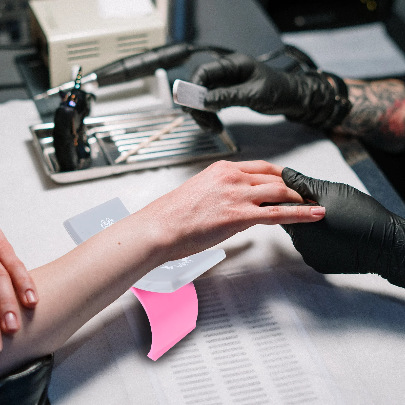 

1Pcs Portable Manicure Hand Pillow Silicone U Shape Nail Tool Wrist Rest Cushion for Salon Spa Comfortable Firm Support