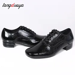 Nuovissime scarpe da ballo latino da uomo Modern Ballroom Tango Man scarpe da ballo colore nero scarpe da insegnante pratica di Salsa