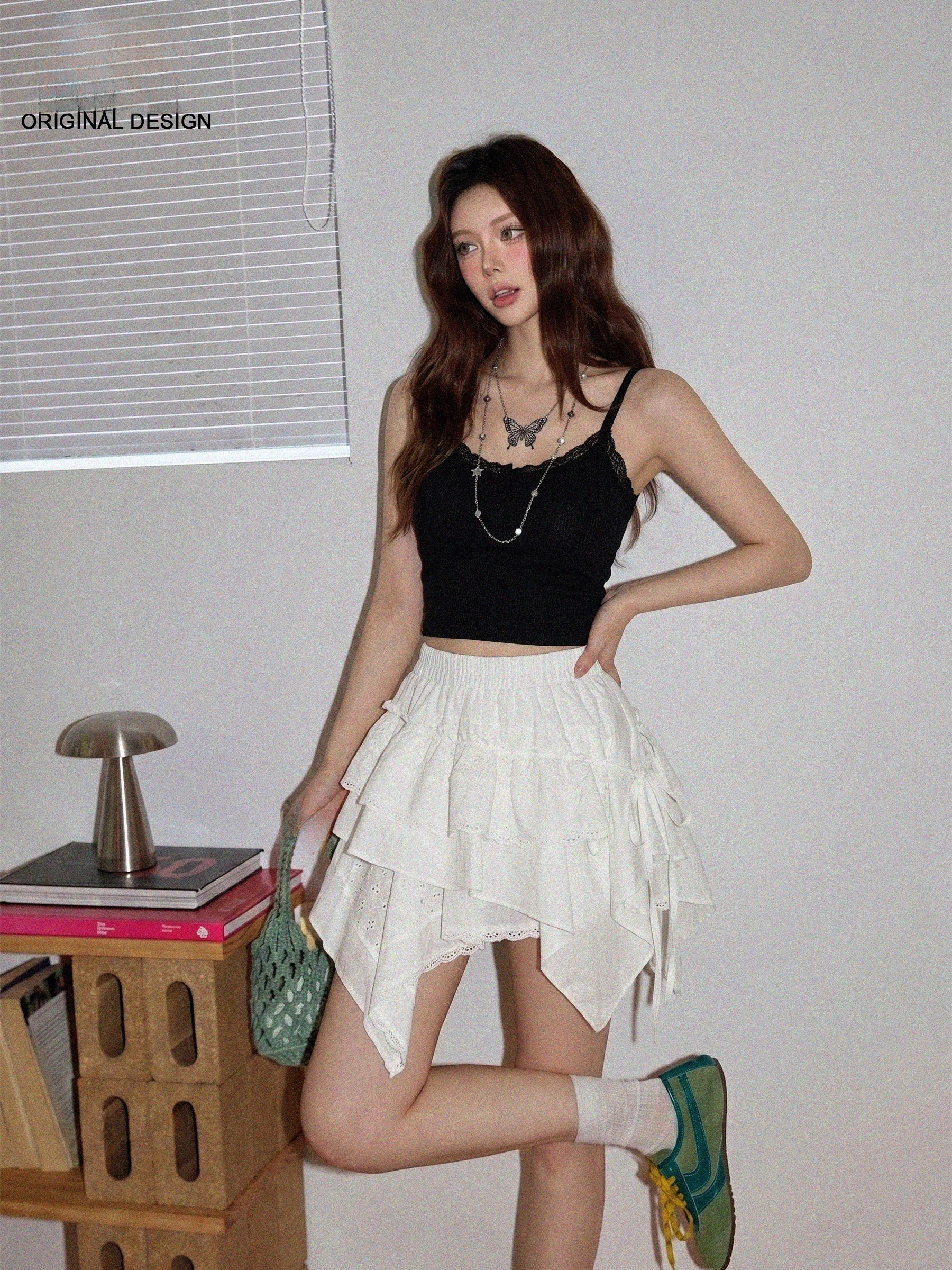 

High Waist White Asymmetrical Lace Splicing Half Skirt Women's Summer Slim A-Line Cake Short Skirt Casual Style with