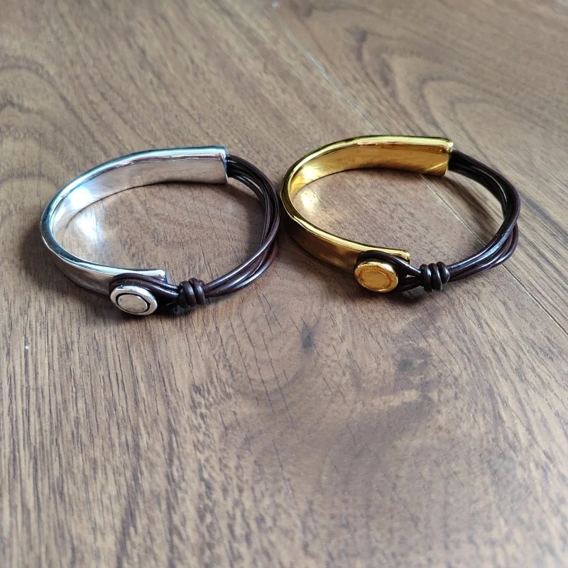 

Самый продаваемый в Европе и Америке браслет в ретро-стиле, оригинального дизайна, подходящий для повседневной носки.