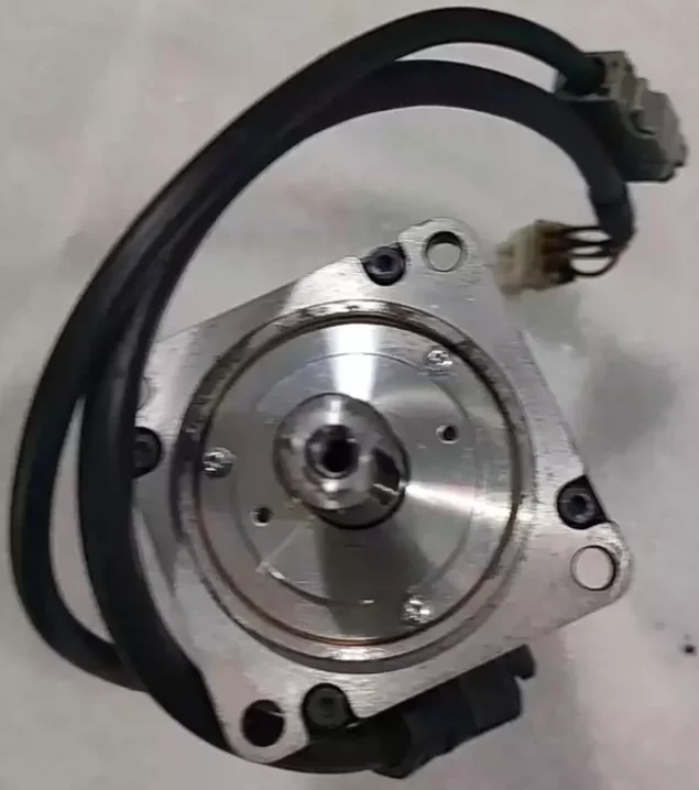 SGM7J-04AFC6E Used Servo Motor SGM7J 04AFC6E，Fast shipping