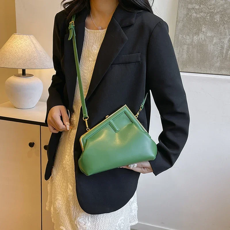 

High-End Minimalist Vintage Leather Crossbody Handbag For Women Simple Casual Trendy Fashionable Letter