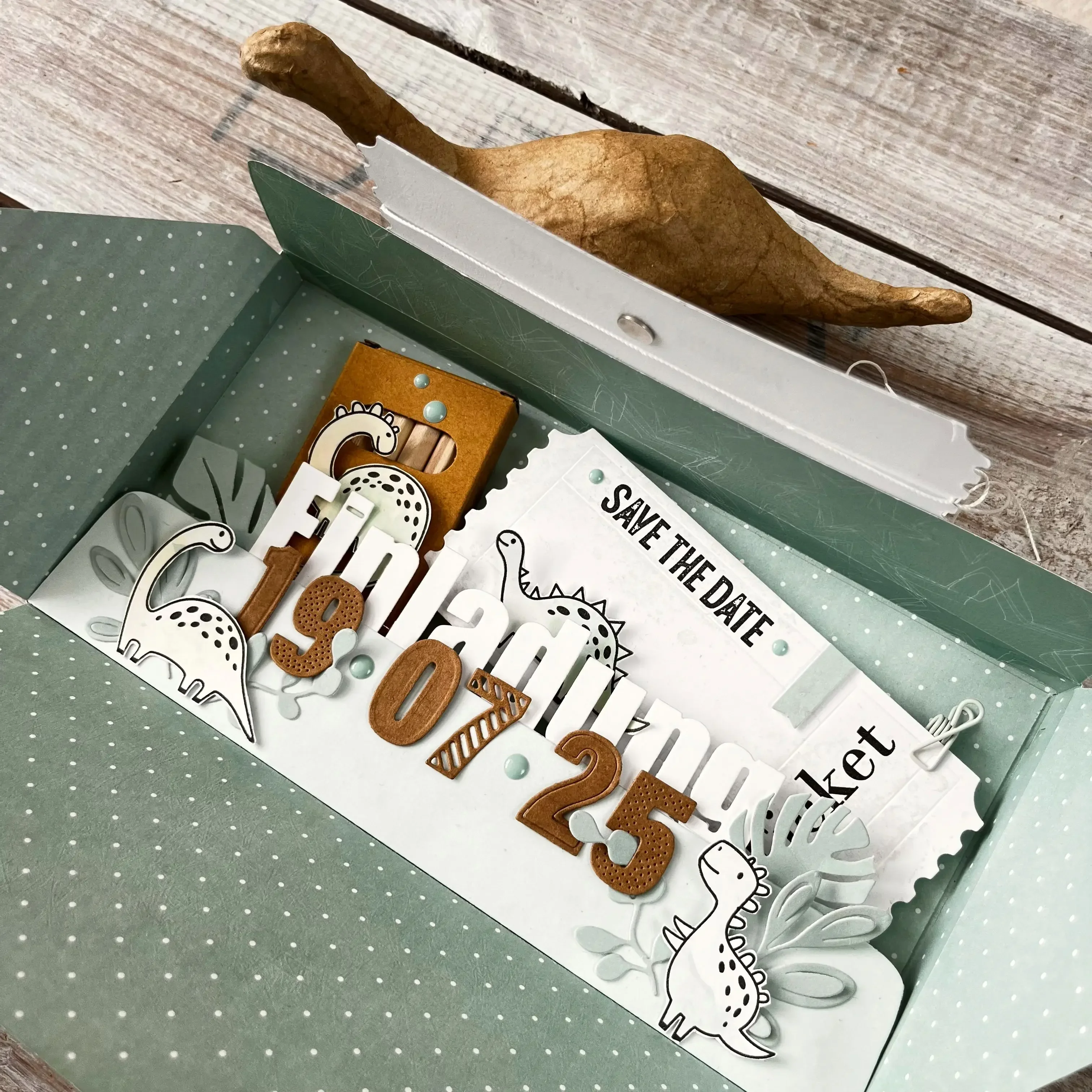 قوس قزح من قوس التنورة 2025 قوالب القطع المعدنية الجديدة لسجل القصاصات مذكرات الديكور قالب النقش لتقوم بها بنفسك بطاقات المعايدة اليدوية