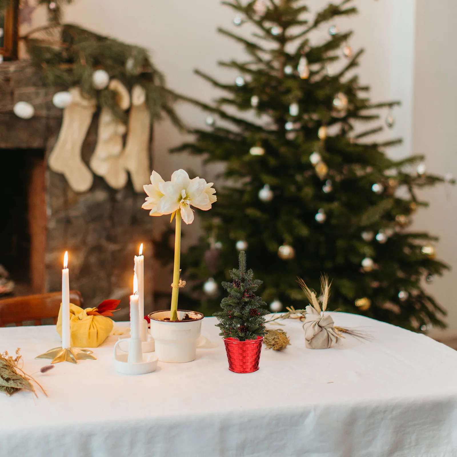 

10pcs Christmas Foot Pot Plastic Xmas Tree Stand Reusable Fixing Plastic Xmas Tree Rack Base For Holiday Party Decor Supplies