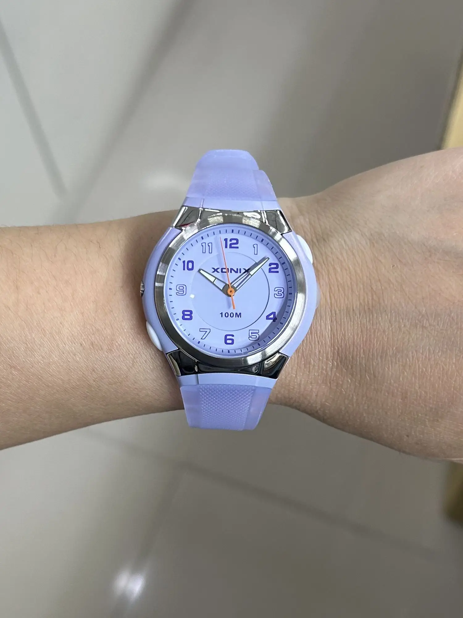 Xonix Precision Electronic Watch Girl's All-match Simple Retro Luminous Quartz Pointer Niche Student Watch TX