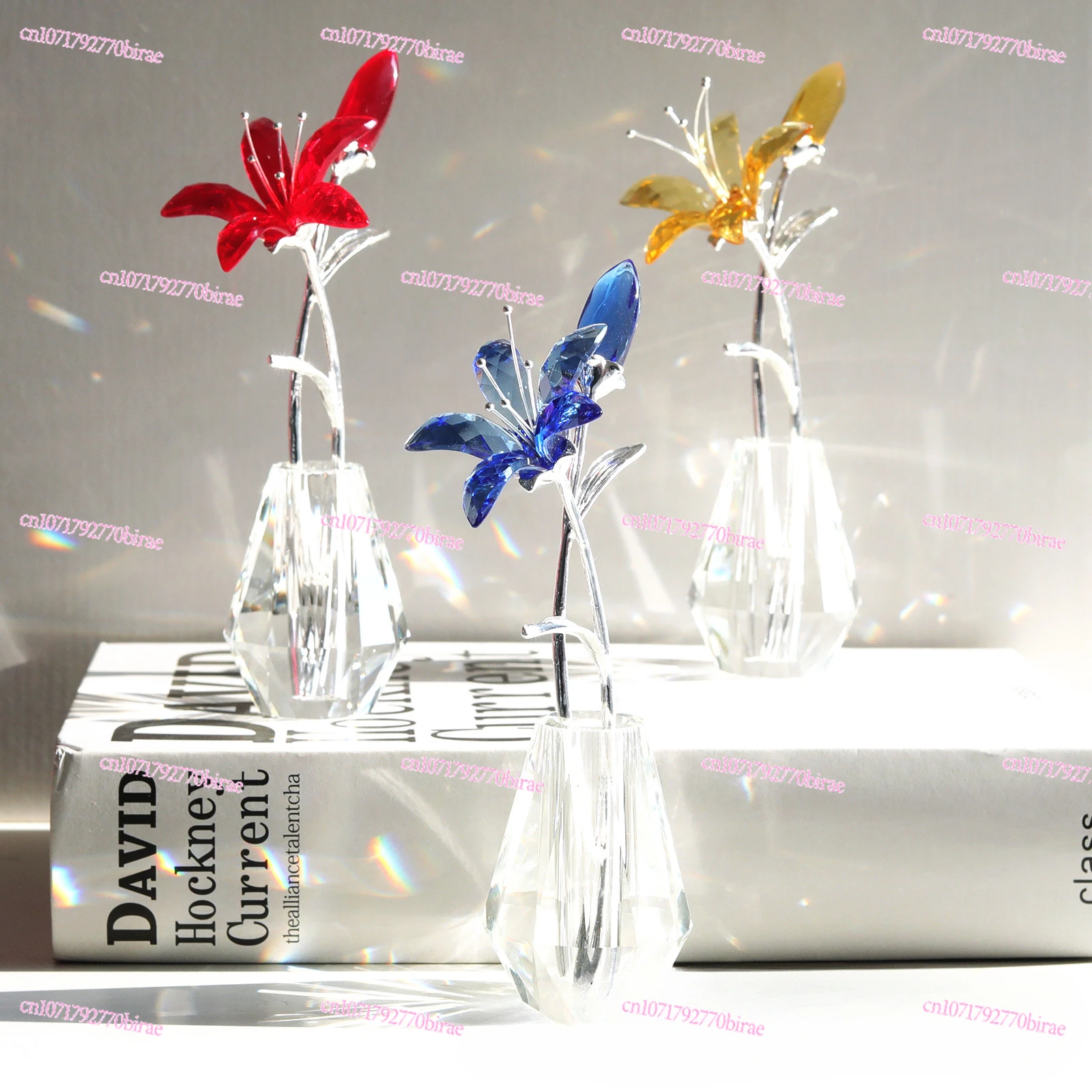 

Simple Modern Light Luxury Style Colored Lily with Vase Living Room Soft Desktop Small Ornament Crystal Handicraft