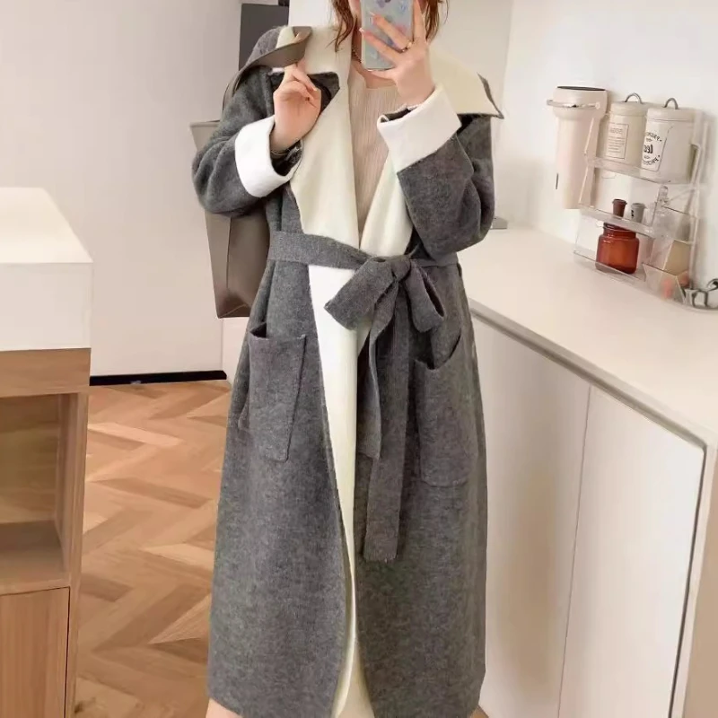 Autumn and Winter New Loose Color Contrasting Fake Two Medium To Long Knitted Sweater Jackets for Women's Qualities