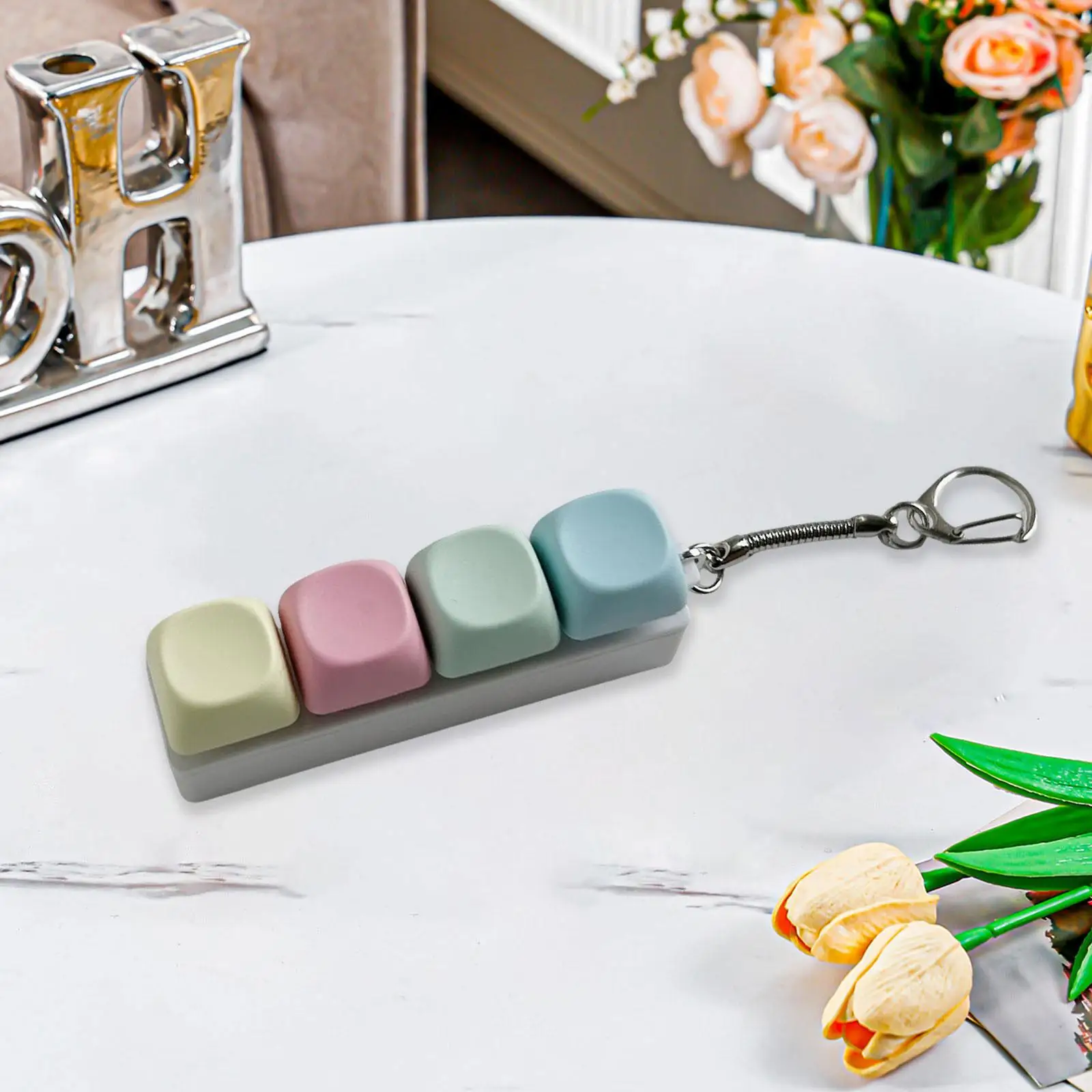 

Colorful Mini 4 Key Keyboard Fidget Toy Keychain Sturdy 8x2x3cm Accessories