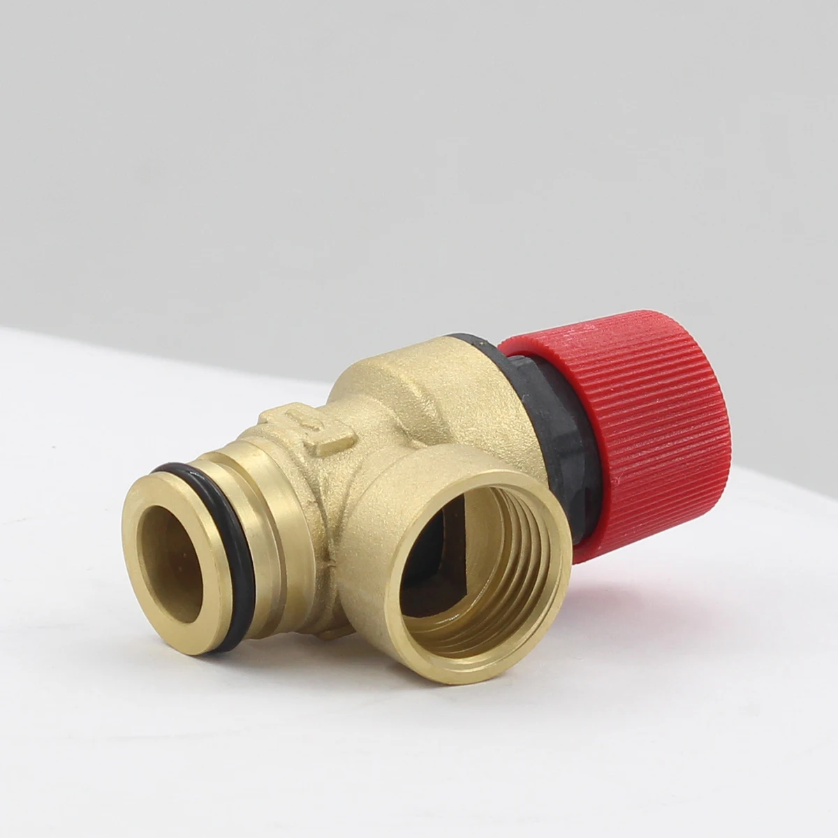 1pc Brass Safety Valve Relief Valves for Central Air-conditioning Gas Water Heaters and Pressure Relief Valves