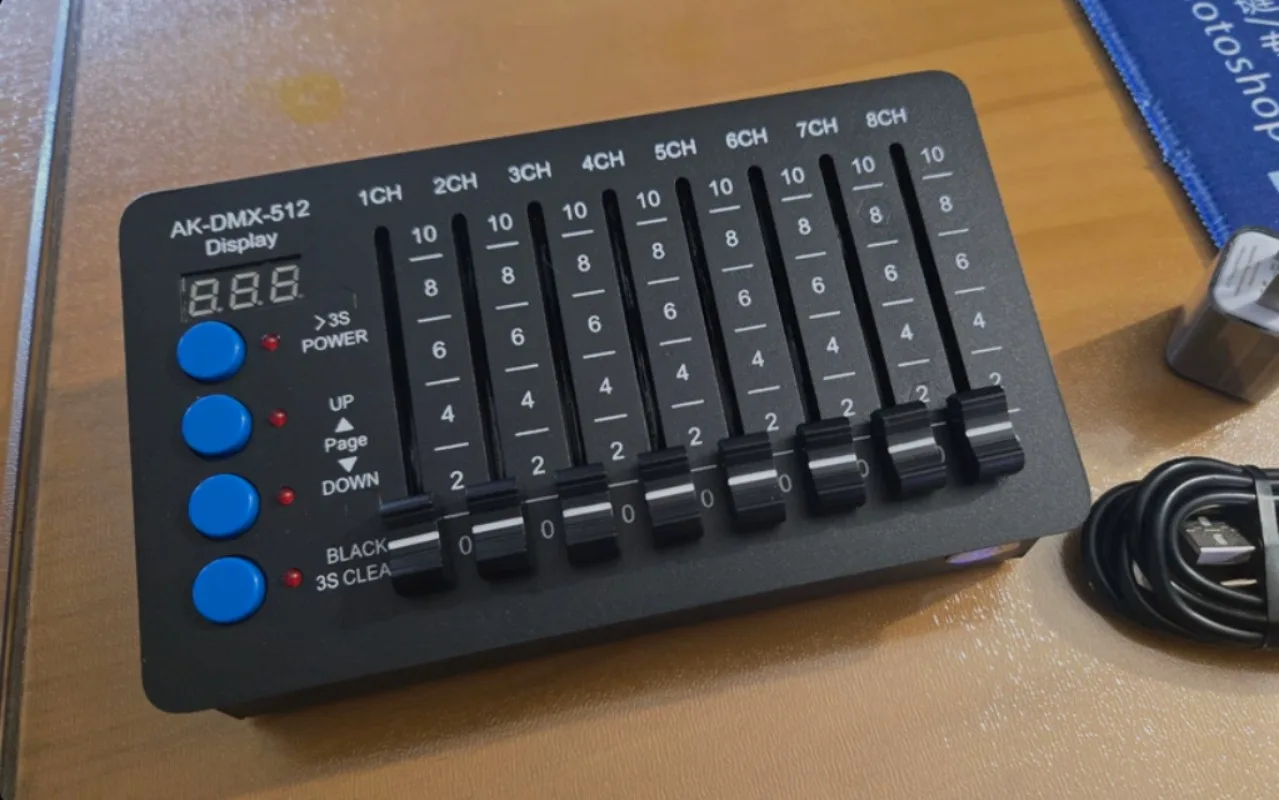 

512 Channel DMX512 Mini Console Portable Stage Lighting Controller for Small Wedding DJ Performance