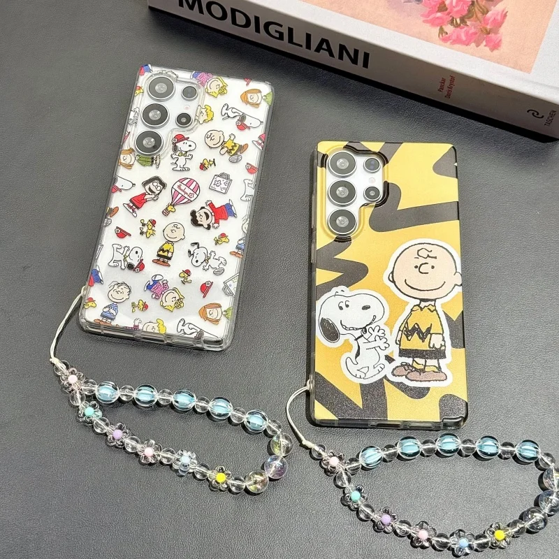 

Cute cartoon happy Snoopy Charlie Brown friend Phone Case For Samsung S22 S23 S24 S25 Ultra S30 Plus Note10 Funny Snoopy Stand