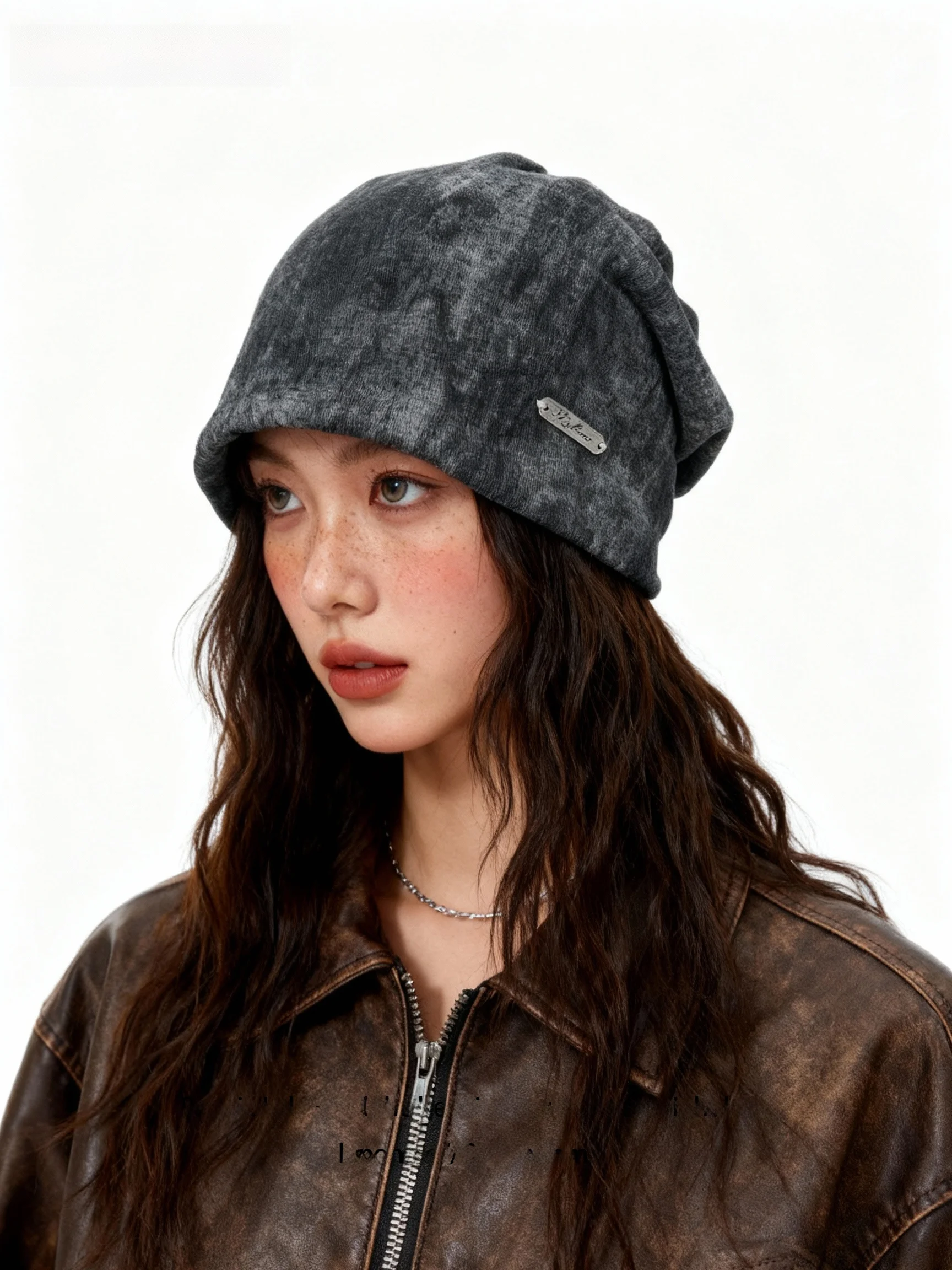 

Lab Style Ombre Tie-Dye Cold Cap Large Circumference Metal Embellished Chunky Knit Women's Fashionable Autumn Spring Headwear