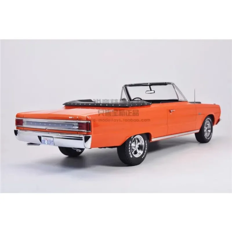 1:18 1967 Plymouth Belvedere GTX Conver alloy car model, children's collection of decorative toys, for children's holiday gifts.