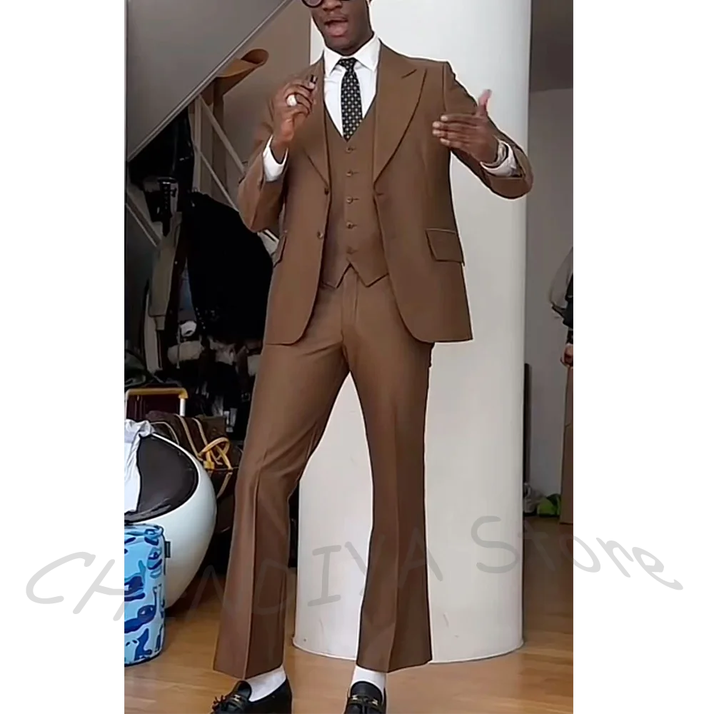 

Handsome Men's Suit Straight Peaked Lapel Formal Blazer Set Single Breasted Solid Color Business Casual Groom Wedding Set