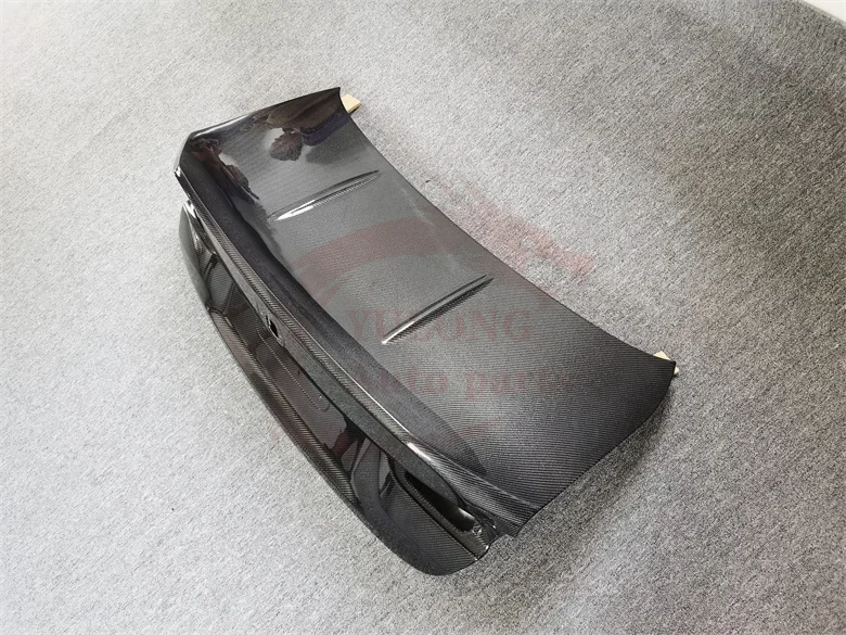 

CSL Style Car Trunk Lid for BMW M4 G83 G82 Carbon Fiber Rear Trunk Lid Deck Lid