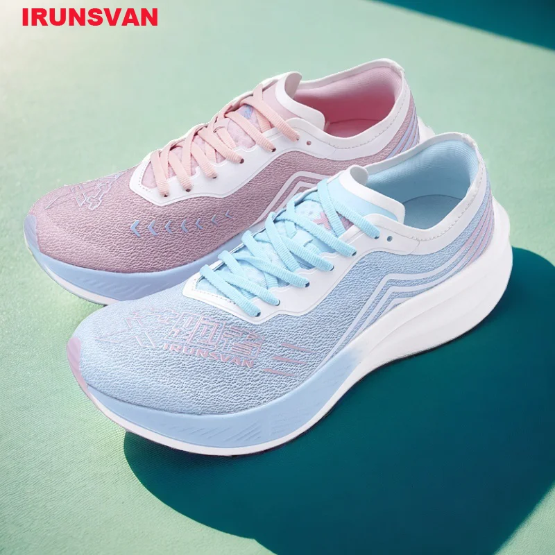 IRUNSVAN حذاء جري شبكي مريح وجيد التهوية في الهواء الطلق من النايلون للتدريب على الماراثون حذاء رياضي للجنسين