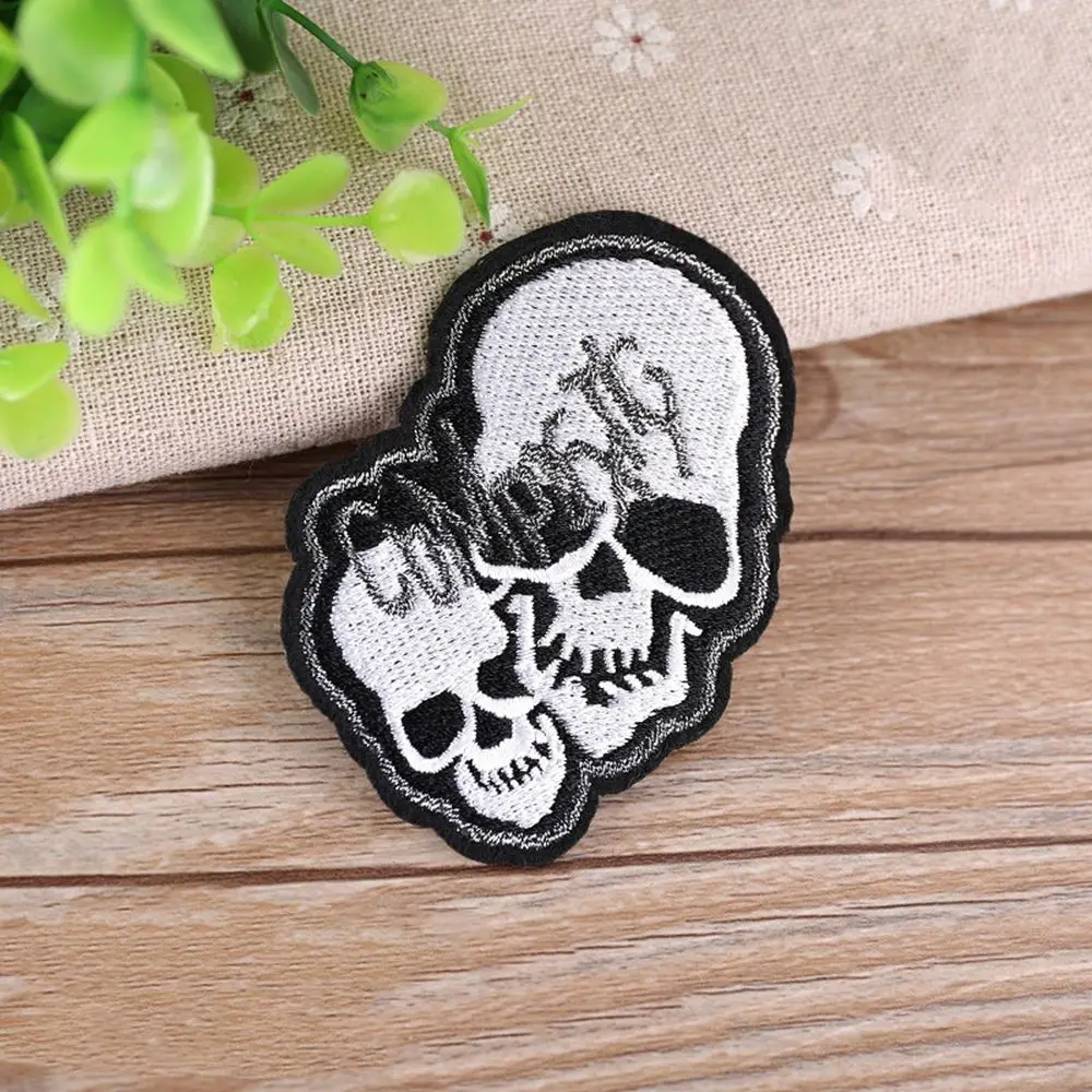 

White DIY Embroidery Sewing Accessory Clothing Decoration On Patches Garment Applique Badges Patch Clothes Sticker Stickers Sew