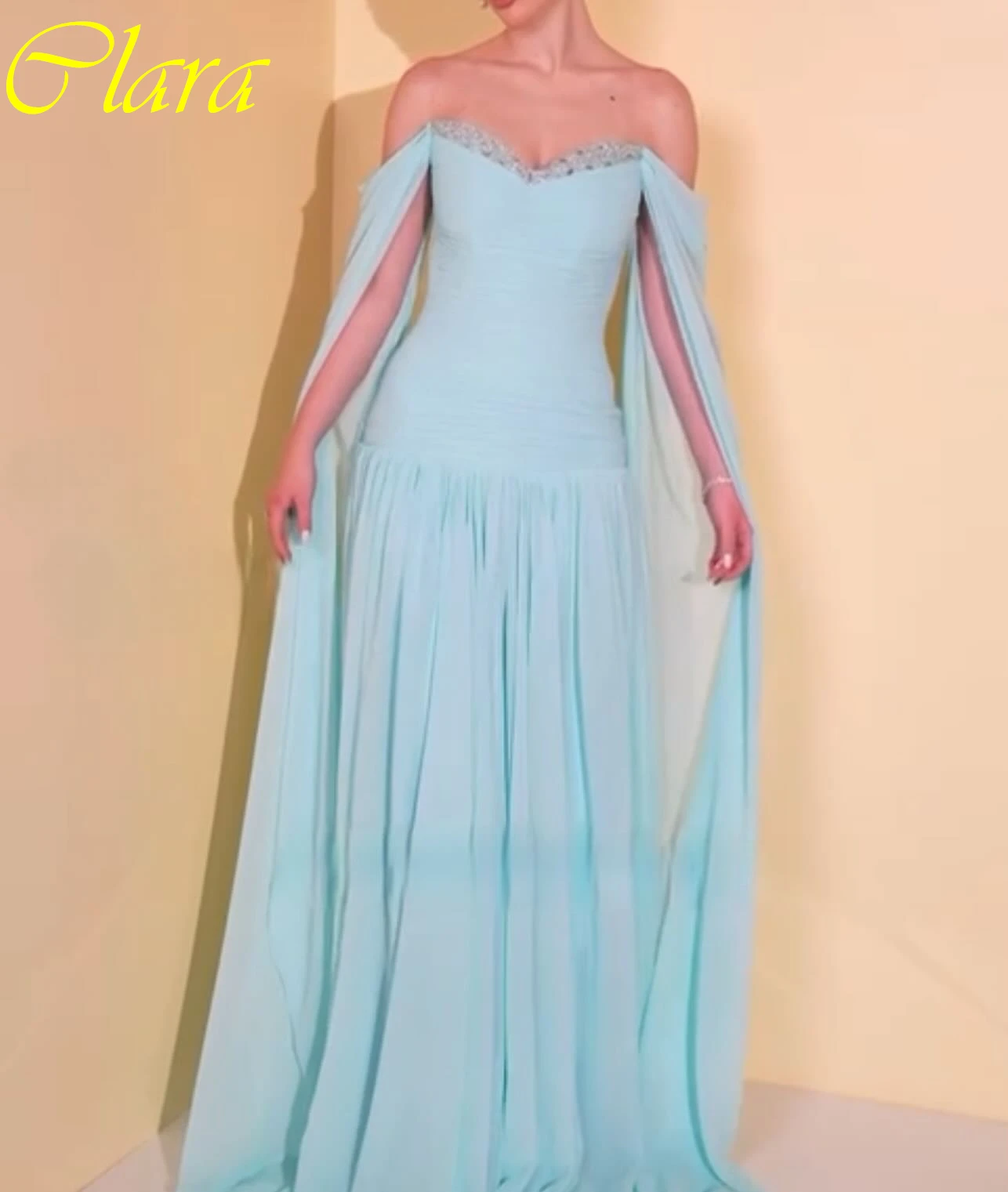 Sukienka wieczorowa w kształcie litery A z dekoltem w łódkę, elegancka, formalna, modna, wysokiej jakości, szyta na miarę, na specjalne okazje, z temperamentem, sukienka na studniówkę.