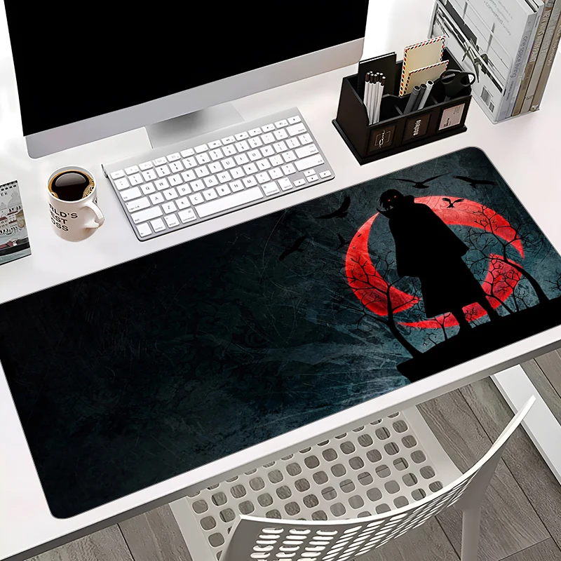 Uchiha Itachi Mouse Pad tastiera per Laptop Gaming Mousepad Gamer Cabinet Playmat Computer Office Large Anime Desk Mat tappeto in gomma