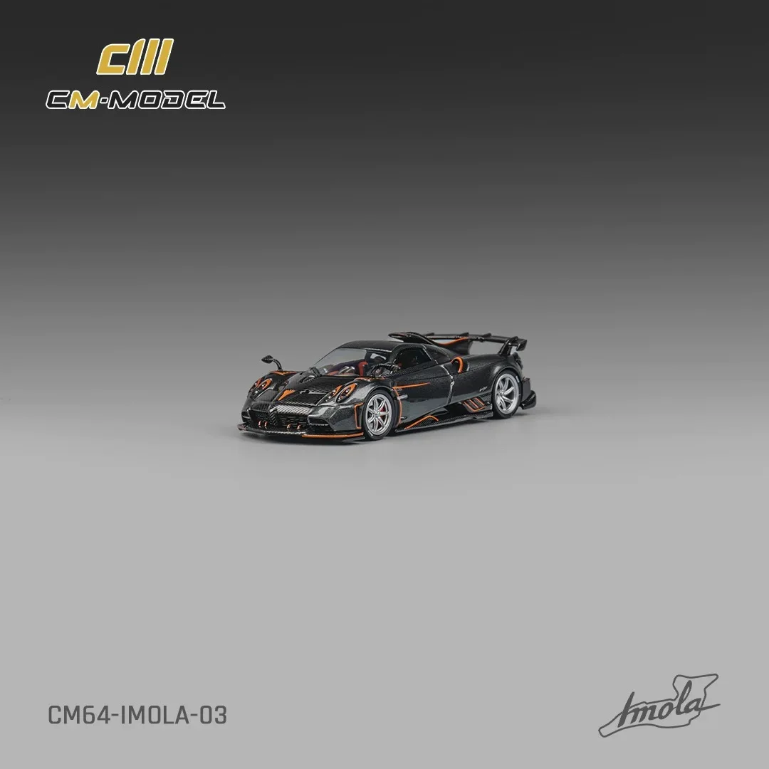 CM 1:64 Pagani Imola Metallic Gray/ Gold Alloy Car Model