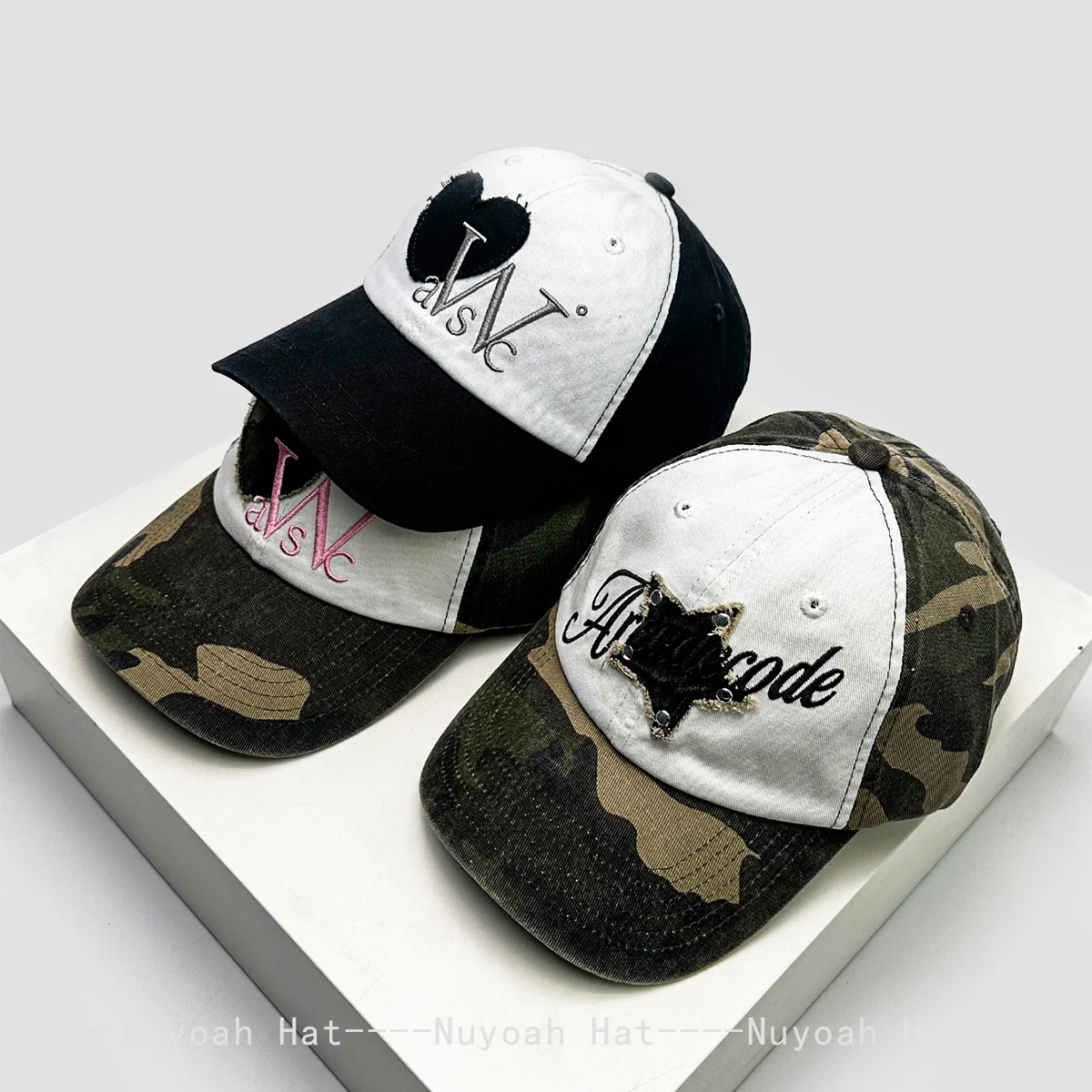 

New Men Women Korean Love Rivet Embroidered Letters Baseball Hats Sunshade Color Block Versatile Peaked Caps Fashion Camouflage
