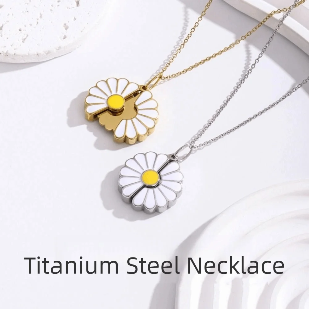 

Titanium Steel Glaze Oil Chrysanthemum Pendant Handmade Adjustable Sunflower Necklace Pendant Waterproof Layered Chain