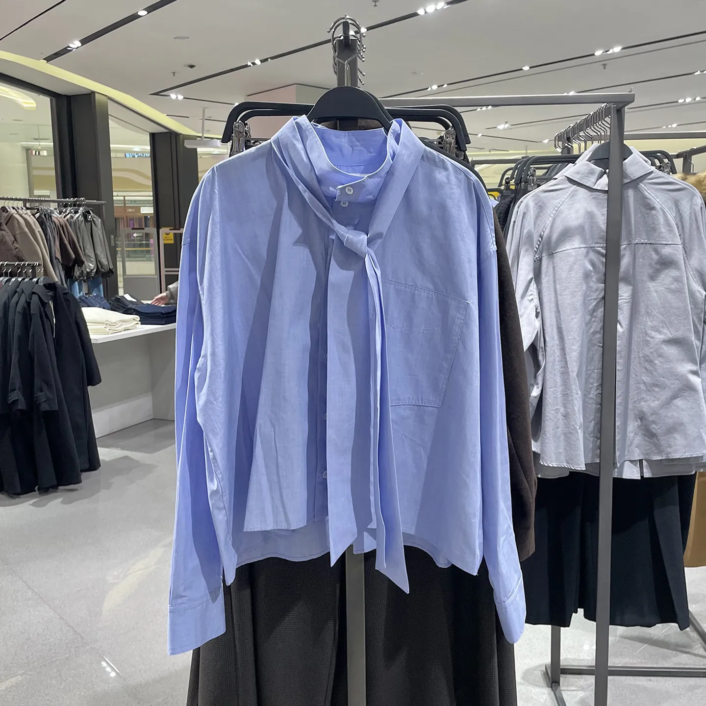 

2026 New Women's Fashion Style Versatile Long Sleeve High Collar Button Bow Decoration Shirt