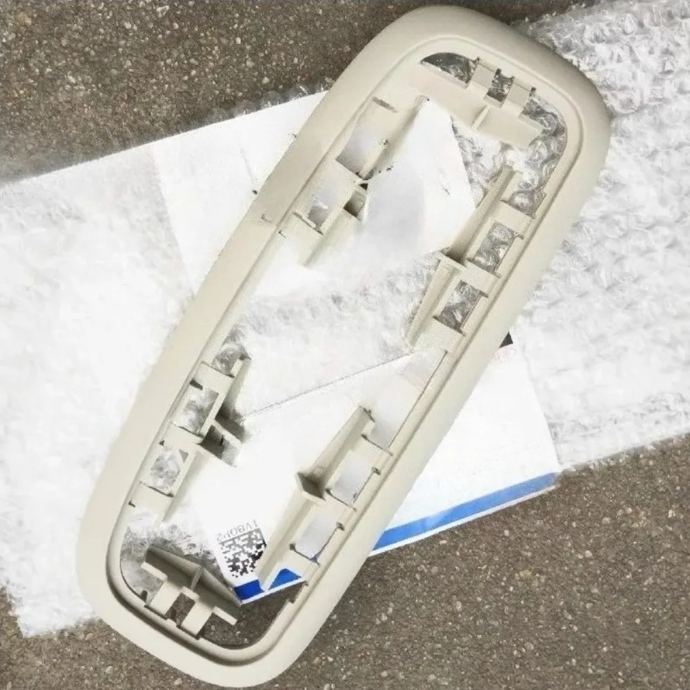 3S7113733BB34X1 Automobile Sunroof Ceiling Reading Light Frame Mount Bracket Base for Ford Mondeo Wagon Ecosport Genuine