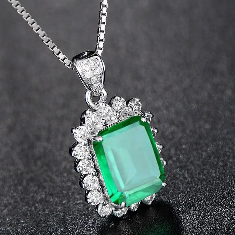 

Square Emerald Gemstones Green Zircon Diamonds Pendant Necklaces for Women White Gold Filled Silver Chain Jewelry Gifts Elegent