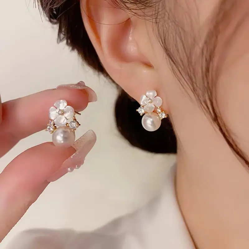 Korean Style Opal Flower Pearl Stud Earrings for Women Silver Needle Elegant Wedding Jewelry Accessory