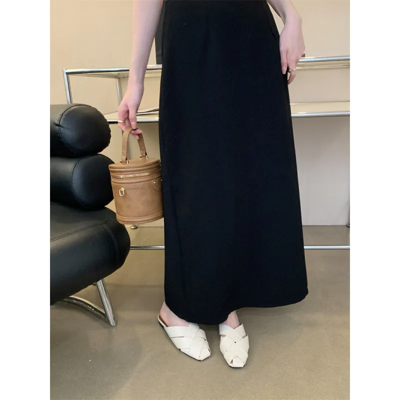 Beach Shoes Low Slippers Women Summer Cover Toe Luxury Slides Pantofle Sabot Designer Flat 2024 Hoof Heels Rome PU Rubber Fashio