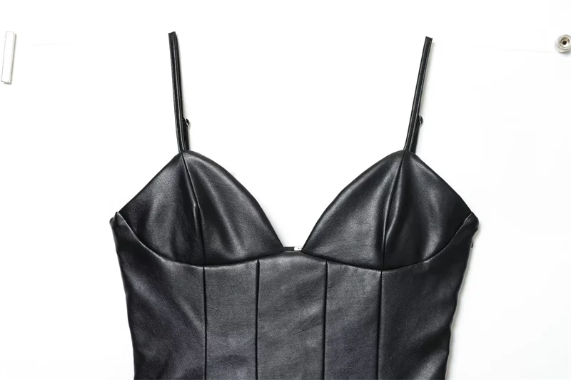 Vestido feminino 2025 outono novo estilo preto com tiras em camadas sexy com decote em v mini vestido de couro falso moda única