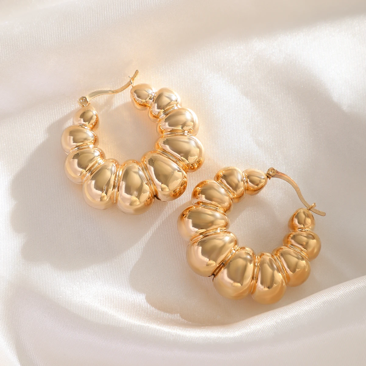 High Quality Vintage Punk Geometric Circle Hoop Earrings for Women Trendy Goth Exquisite C Shape Piercing Earring Y2K Jewelry
