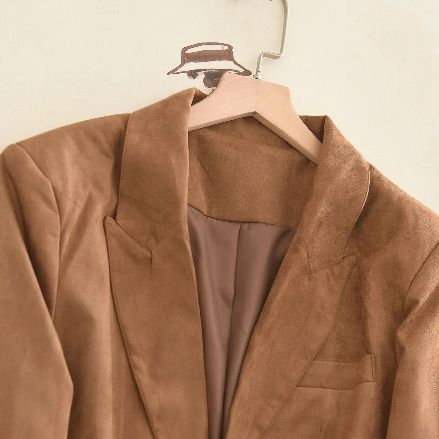 Caramel Colored Suede Jacket Women's Commute Versatile Autumn 2026 Casual Style Long Sleeve Button Front No Brand Registered