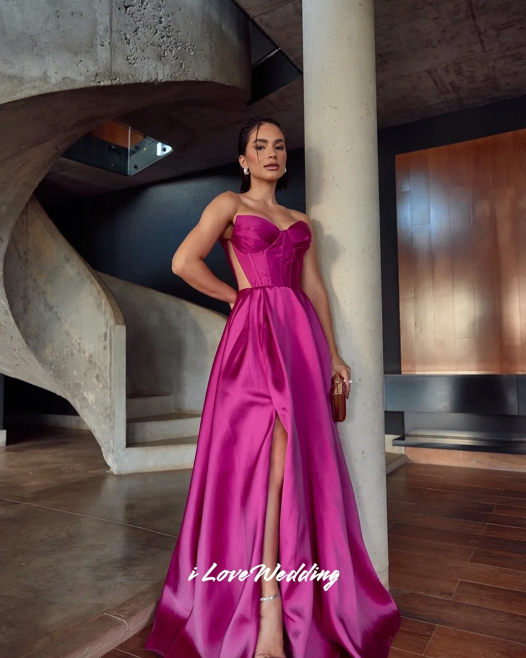

Fuschia Sweetheart Prom Dress 2025 Satin Sleeveless A-Line Side Split Backless Lace-Up Floor-Length Sweep Train Pleat Customized
