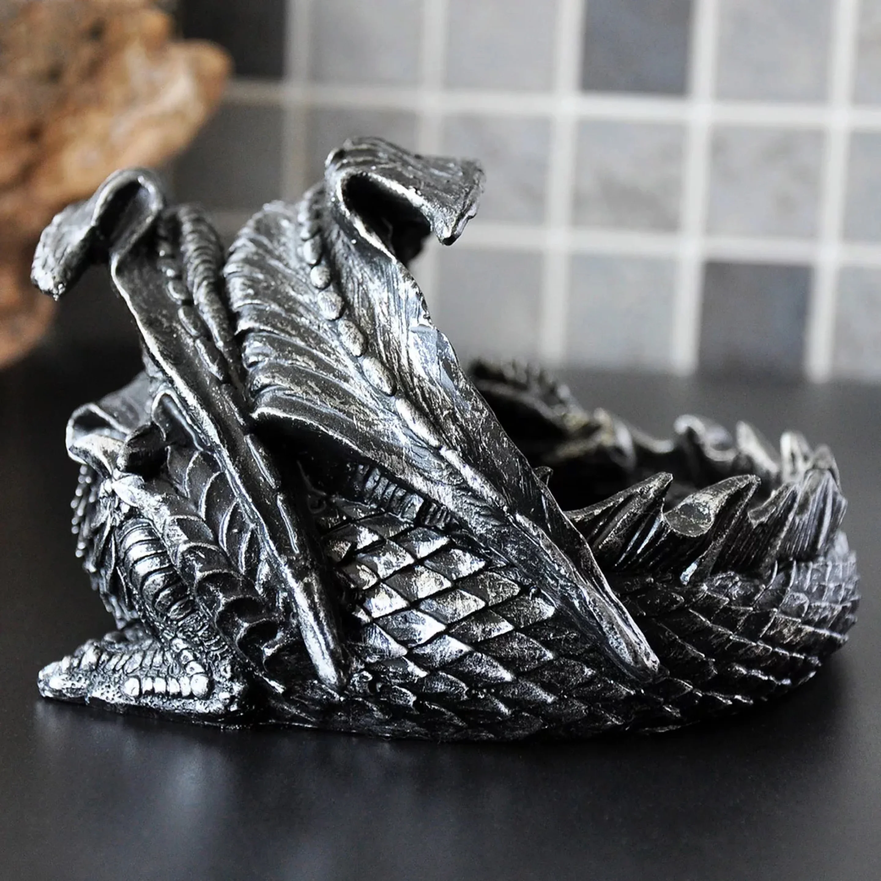 MGT-European-Style Retro Dragon Statue Home ashtray Decorations, Creative Personality Trend, Multifunctional Crafts Ornaments