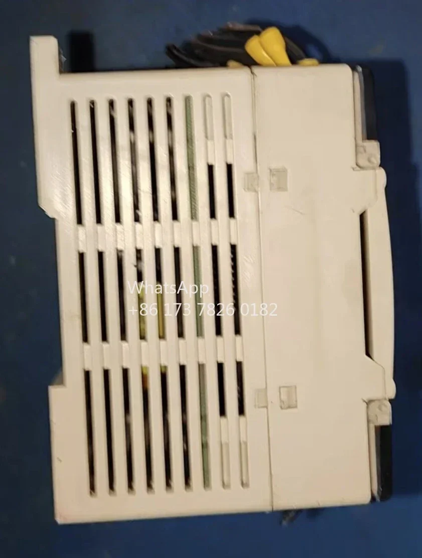 Used PLC controller XC3-24R-E