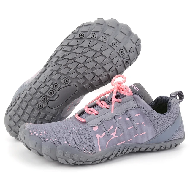 Water Shoes Aqua Sports Outdoor Shoes Anti Slip Quick Drying Sports Aqua Shoes Breathable Lace Up Soft Beach Shoes for Men Women