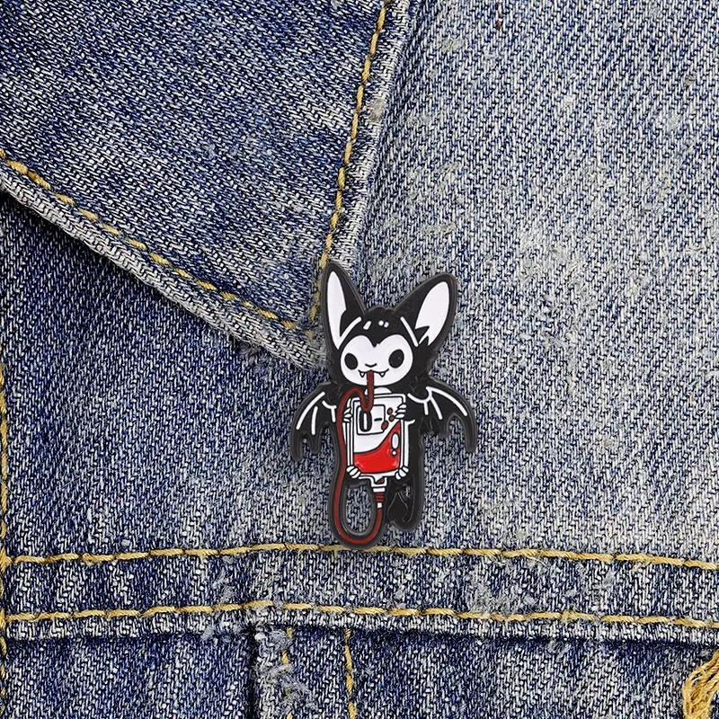 Gothic Vampire Enamel Badge Creepy Cute Gaming Console Spooky Pet Pin Alloy Brooch Lapel Backpack Jewelry Gift For Friend