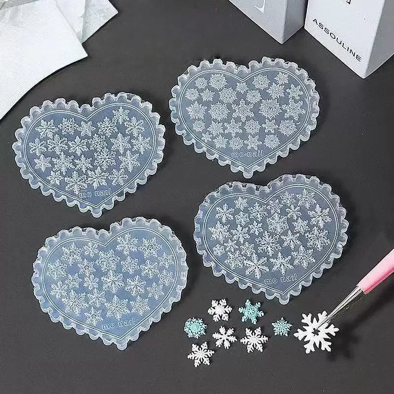 **1Pc Christmas Snowflakes 3D Acrylic Nail Mold Nail Art Decoration DIY Silicone Transparent Manicure Template For Nail Charm